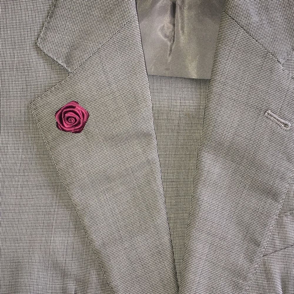 Flower Pin